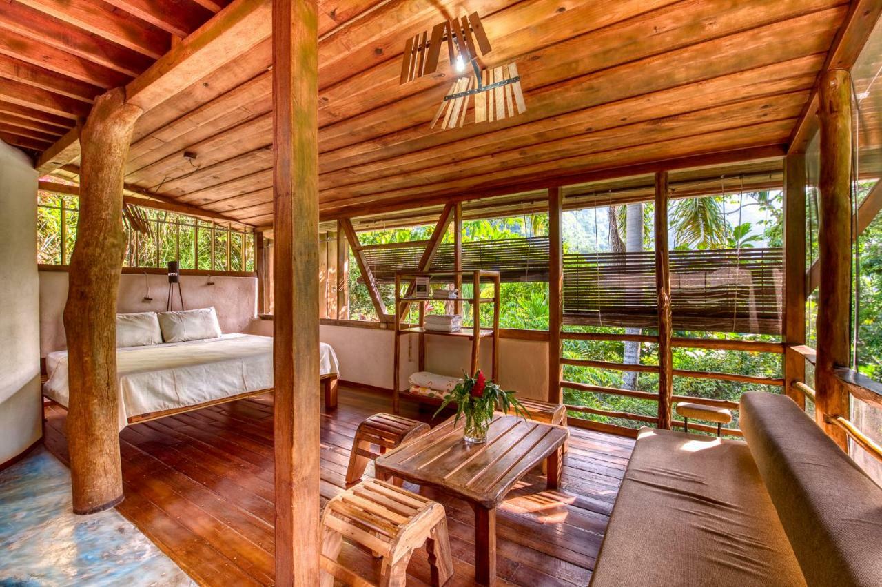 Omega Tours Eco-Jungle Lodge La Ceiba Exteriör bild